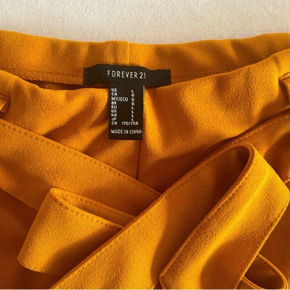 Women’s Mustard “Forever21” High-waisted Shorts with Belt | #A3 - Picture 9 of 11
